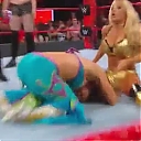 WWE_Monday_Night_Raw_2017_11_20_HDTV_x264-NWCHD_mp40082.jpg