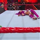 WWE_Monday_Night_Raw_2017_11_20_HDTV_x264-NWCHD_mp40132.jpg