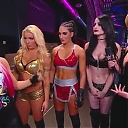 WWE_Monday_Night_Raw_2017_11_20_HDTV_x264-NWCHD_mp40221.jpg