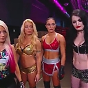 WWE_Monday_Night_Raw_2017_11_20_HDTV_x264-NWCHD_mp40234.jpg