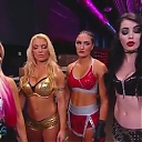 WWE_Monday_Night_Raw_2017_11_20_HDTV_x264-NWCHD_mp40240.jpg