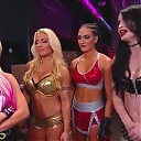 WWE_Monday_Night_Raw_2017_11_20_HDTV_x264-NWCHD_mp40259.jpg