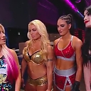 WWE_Monday_Night_Raw_2017_11_20_HDTV_x264-NWCHD_mp40263.jpg