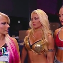 WWE_Monday_Night_Raw_2017_11_20_HDTV_x264-NWCHD_mp40268.jpg