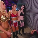 WWE_Monday_Night_Raw_2017_11_20_HDTV_x264-NWCHD_mp40310.jpg