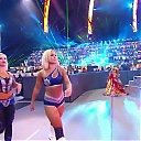 WWE_Monday_Night_Raw_2020_10_05_720p_HDTV_x264-NWCHD_mp40074.jpg