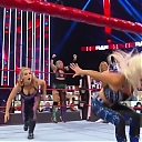WWE_Monday_Night_Raw_2020_10_05_720p_HDTV_x264-NWCHD_mp40156.jpg