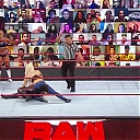 WWE_Monday_Night_Raw_2020_10_05_720p_HDTV_x264-NWCHD_mp40170.jpg