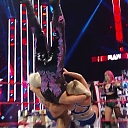 WWE_Monday_Night_Raw_2020_10_05_720p_HDTV_x264-NWCHD_mp40189.jpg