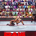 WWE_Monday_Night_Raw_2020_10_05_720p_HDTV_x264-NWCHD_mp40210.jpg