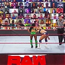 WWE_Monday_Night_Raw_2020_10_05_720p_HDTV_x264-NWCHD_mp40274.jpg