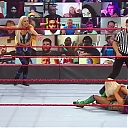 WWE_Monday_Night_Raw_2020_10_05_720p_HDTV_x264-NWCHD_mp40289.jpg