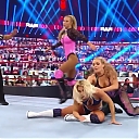 WWE_Monday_Night_Raw_2020_10_05_720p_HDTV_x264-NWCHD_mp40312.jpg
