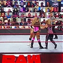 WWE_Monday_Night_Raw_2020_10_05_720p_HDTV_x264-NWCHD_mp40327.jpg