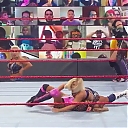 WWE_Monday_Night_Raw_2020_10_05_720p_HDTV_x264-NWCHD_mp40409.jpg
