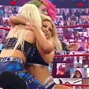 WWE_Monday_Night_Raw_2020_10_05_720p_HDTV_x264-NWCHD_mp40415.jpg