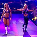 WWE_Monday_Night_Raw_2020_10_19_1080p_HDTV_x264-Star_mkv0052.jpg