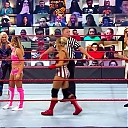 WWE_Monday_Night_Raw_2020_10_19_1080p_HDTV_x264-Star_mkv0120.jpg