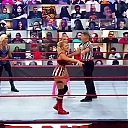 WWE_Monday_Night_Raw_2020_10_19_1080p_HDTV_x264-Star_mkv0125.jpg