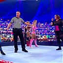 WWE_Monday_Night_Raw_2020_10_19_1080p_HDTV_x264-Star_mkv0148.jpg