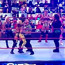 WWE_Monday_Night_Raw_2020_10_19_1080p_HDTV_x264-Star_mkv0155.jpg