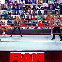 WWE_Monday_Night_Raw_2020_10_19_1080p_HDTV_x264-Star_mkv0167.jpg