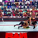 WWE_Monday_Night_Raw_2020_10_19_1080p_HDTV_x264-Star_mkv0175.jpg