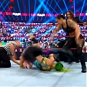 WWE_Monday_Night_Raw_2020_10_19_1080p_HDTV_x264-Star_mkv0176.jpg