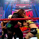 WWE_Monday_Night_Raw_2020_10_19_1080p_HDTV_x264-Star_mkv0184.jpg
