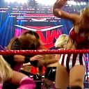 WWE_Monday_Night_Raw_2020_10_19_1080p_HDTV_x264-Star_mkv0188.jpg