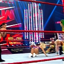 WWE_Monday_Night_Raw_2020_10_19_1080p_HDTV_x264-Star_mkv0191.jpg