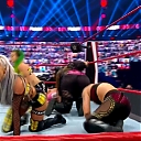 WWE_Monday_Night_Raw_2020_10_19_1080p_HDTV_x264-Star_mkv0195.jpg