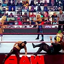 WWE_Monday_Night_Raw_2020_10_19_1080p_HDTV_x264-Star_mkv0197.jpg