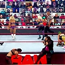 WWE_Monday_Night_Raw_2020_10_19_1080p_HDTV_x264-Star_mkv0198.jpg