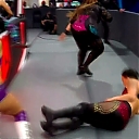 WWE_Monday_Night_Raw_2020_10_19_1080p_HDTV_x264-Star_mkv0201.jpg