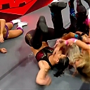 WWE_Monday_Night_Raw_2020_10_19_1080p_HDTV_x264-Star_mkv0209.jpg