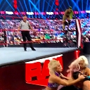 WWE_Monday_Night_Raw_2020_10_19_1080p_HDTV_x264-Star_mkv0225.jpg