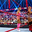 WWE_Monday_Night_Raw_2020_10_19_1080p_HDTV_x264-Star_mkv0253.jpg