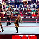 WWE_Monday_Night_Raw_2020_10_19_1080p_HDTV_x264-Star_mkv0279.jpg