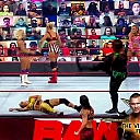 WWE_Monday_Night_Raw_2020_10_19_1080p_HDTV_x264-Star_mkv0304.jpg