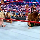 WWE_Monday_Night_Raw_2020_10_19_1080p_HDTV_x264-Star_mkv0333.jpg