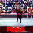 WWE_Monday_Night_Raw_2020_10_19_1080p_HDTV_x264-Star_mkv0341.jpg