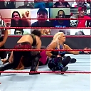 WWE_Monday_Night_Raw_2020_10_19_1080p_HDTV_x264-Star_mkv0377.jpg