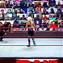 WWE_Monday_Night_Raw_2020_10_19_1080p_HDTV_x264-Star_mkv0396.jpg