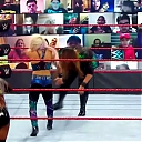 WWE_Monday_Night_Raw_2020_10_19_1080p_HDTV_x264-Star_mkv0399.jpg
