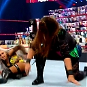 WWE_Monday_Night_Raw_2020_10_19_1080p_HDTV_x264-Star_mkv0403.jpg