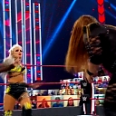 WWE_Monday_Night_Raw_2020_10_19_1080p_HDTV_x264-Star_mkv0409.jpg