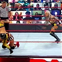 WWE_Monday_Night_Raw_2020_10_19_1080p_HDTV_x264-Star_mkv0418.jpg
