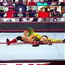 WWE_Monday_Night_Raw_2020_10_19_1080p_HDTV_x264-Star_mkv0432.jpg