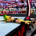 WWE_Monday_Night_Raw_2020_10_19_1080p_HDTV_x264-Star_mkv0437.jpg